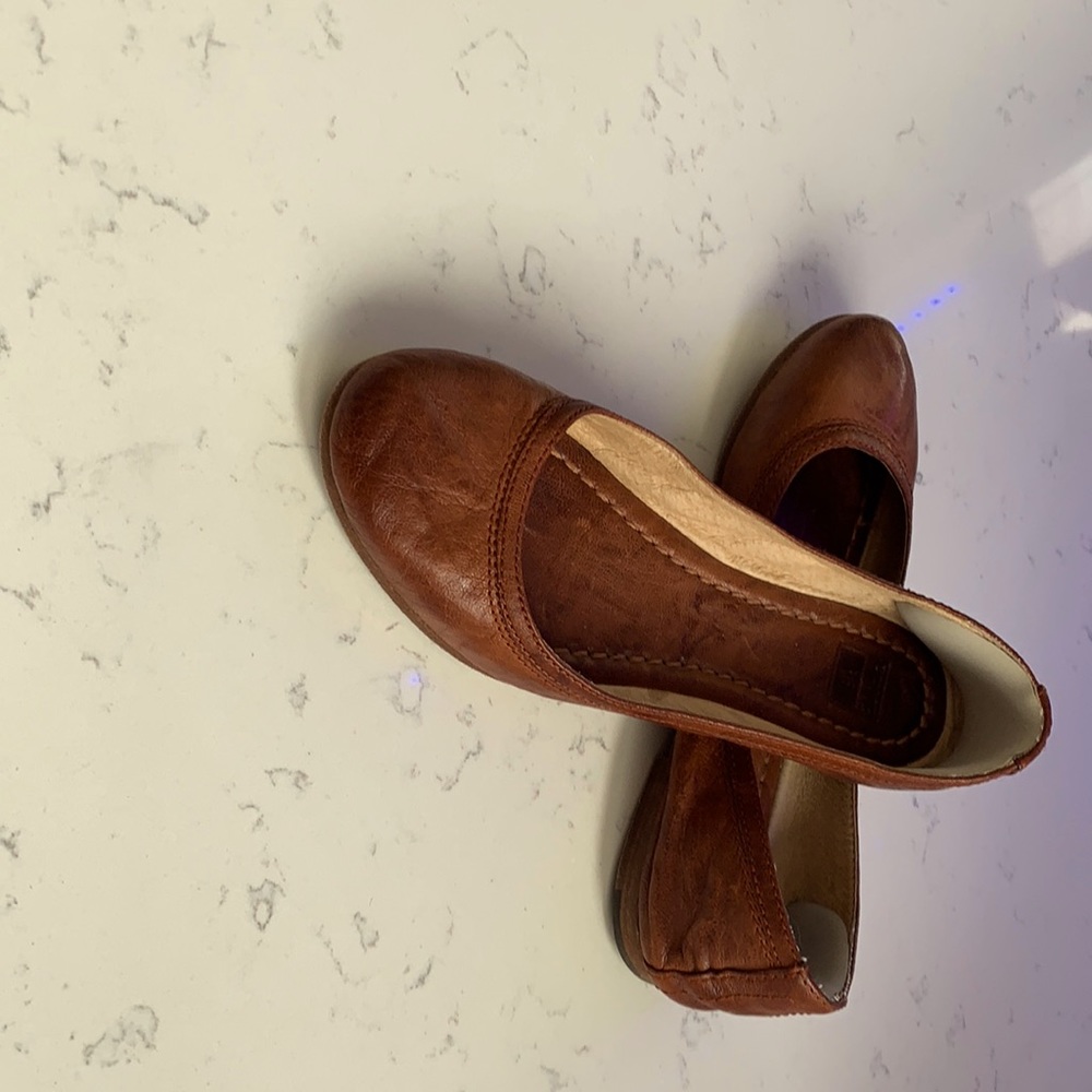 Awesome Frye flats